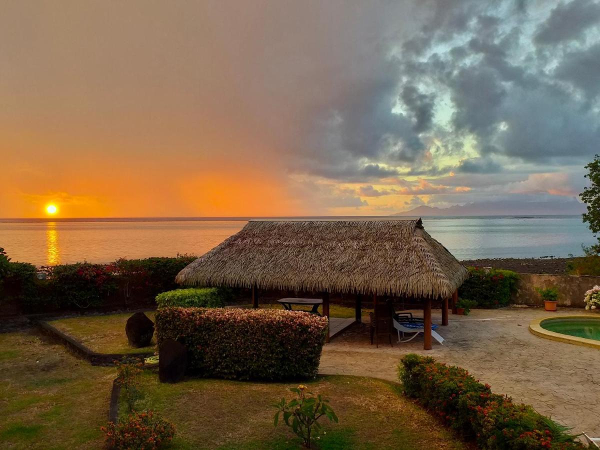 Superbe Bord De Mer, Acces Lagon Et Piscine Privee Paea Esterno foto
